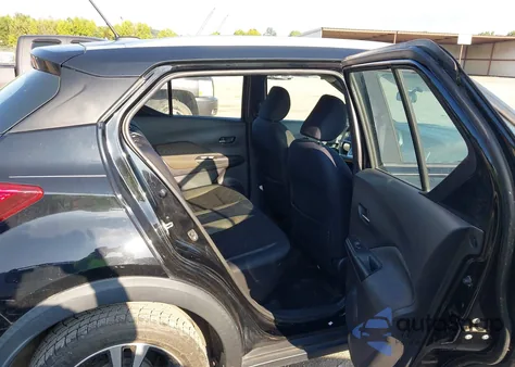 2018 Nissan Kicks Sv from USA, damaged, VIN 3N1CP5CU2JL528358